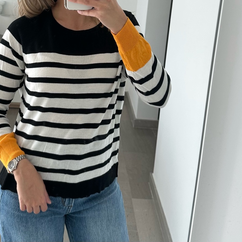 Stripped Sweaters - Picture 2 of 4